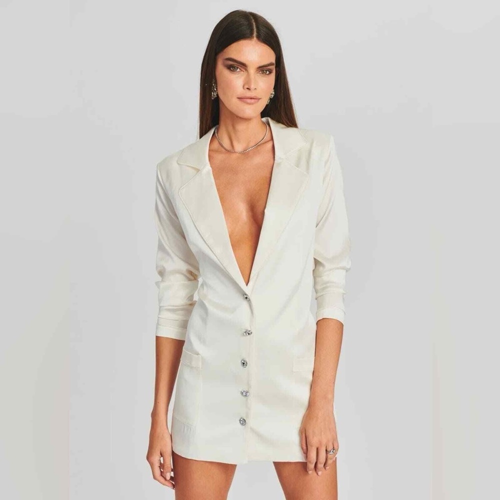 RETROFÊTE ivory white Blakely silk blazer mini dress